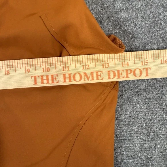 Lululemon Tank Top Womens 0‎ Butternut Brown Invigorate Training Athletic Yoga - Picture 6 of 7